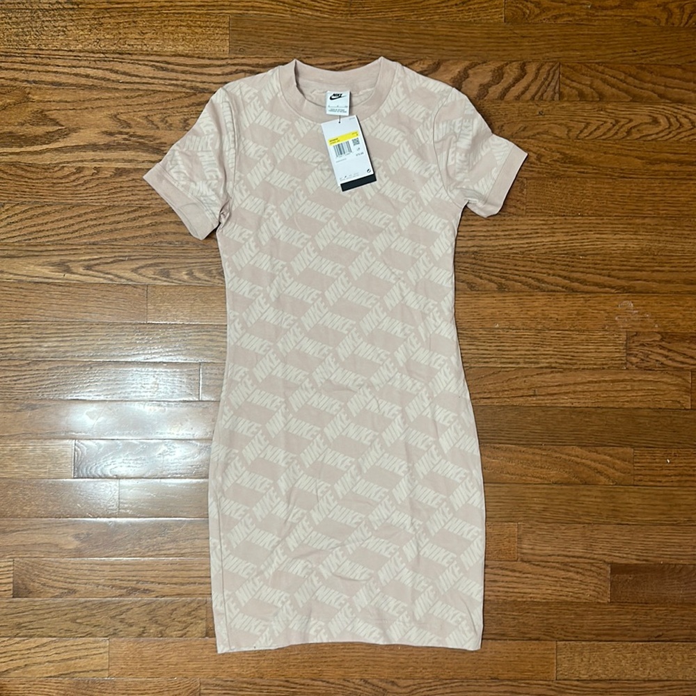 Nike T-shirt bodycon style dress